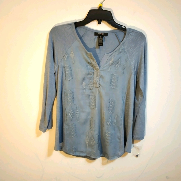 Style & Co - Picture 1 of 5